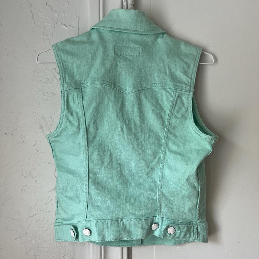 Levi’s sea foam green denim vest - Picture 8 of 8
